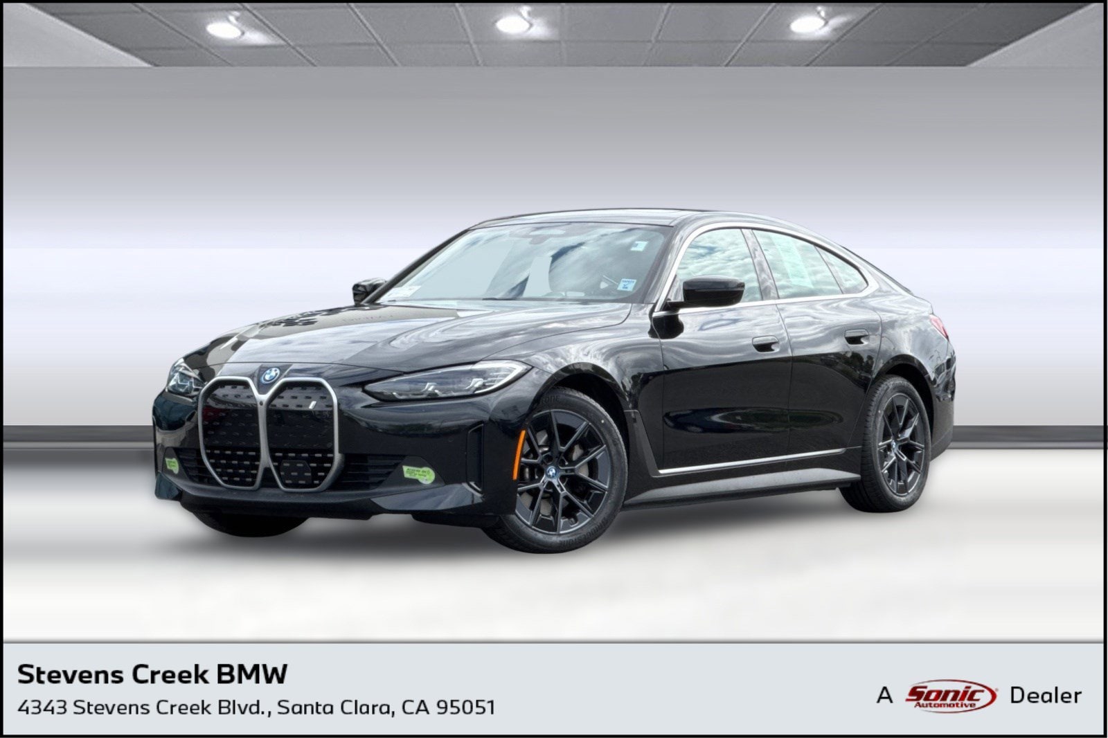 2023 BMW i4 eDrive35's photo