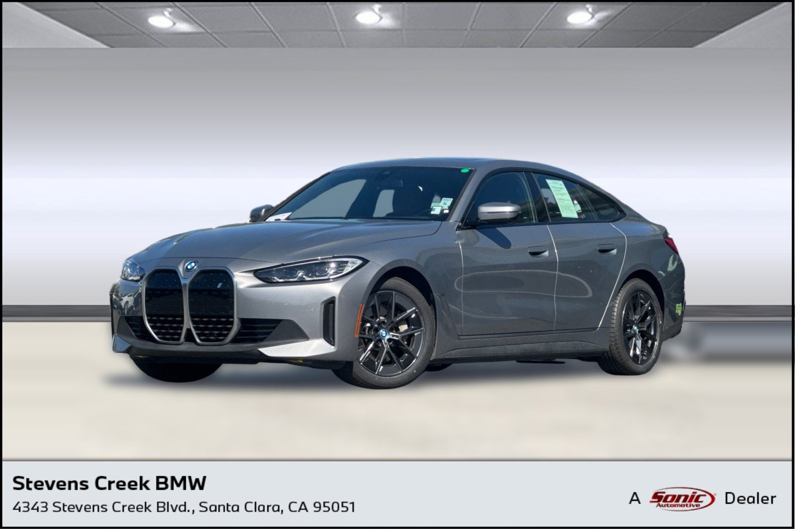 2023 BMW i4 eDrive35's photo
