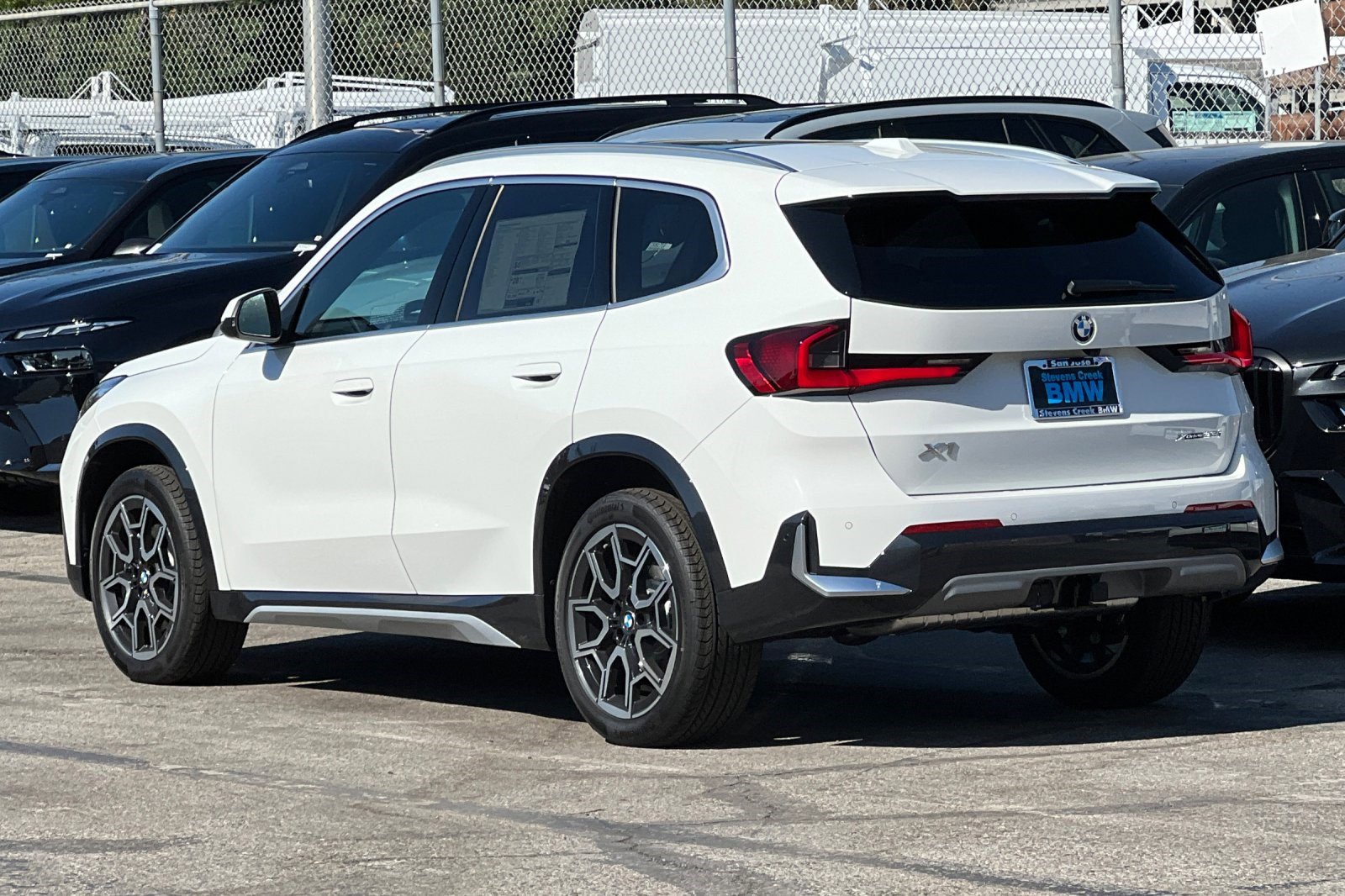 2025 Bmw X1 XDrive28i photo 3
