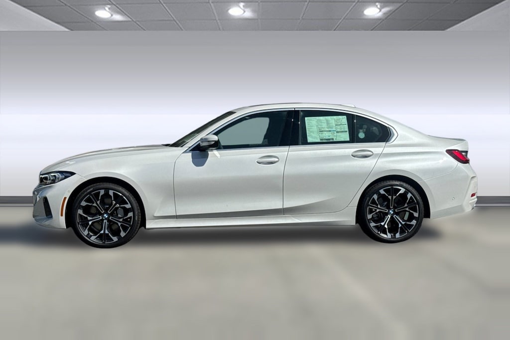 New 2026 BMW 330i Sedan
