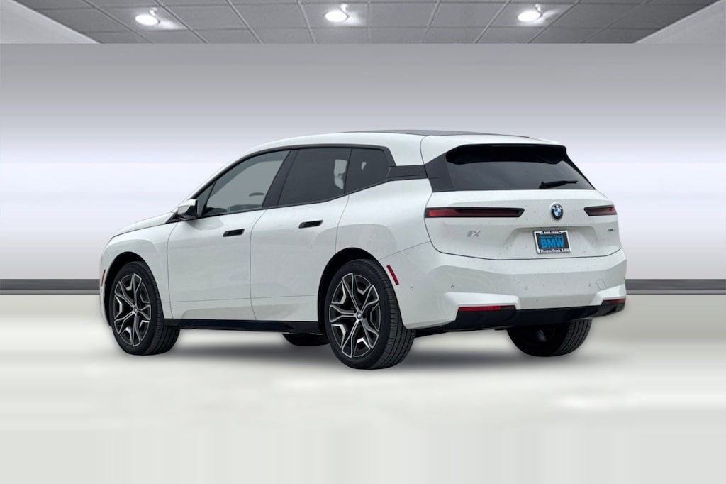 New 2026 BMW iX xDrive45 SUV