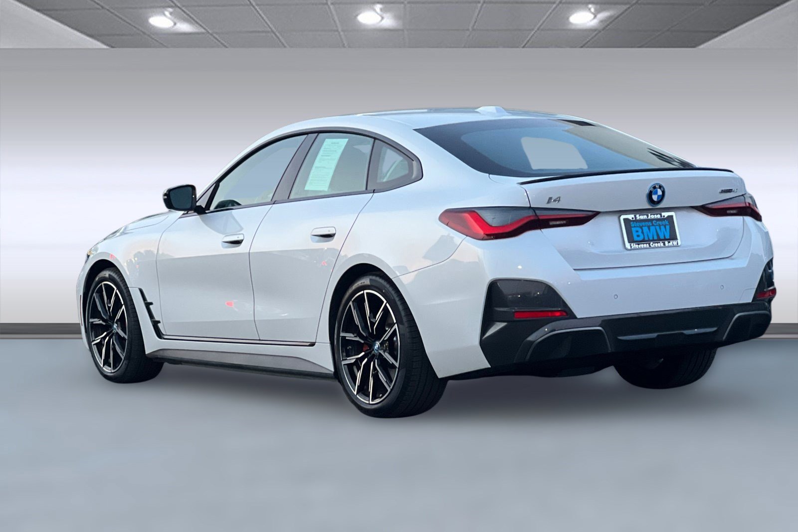 2023 Bmw i4 eDrive40 photo 3