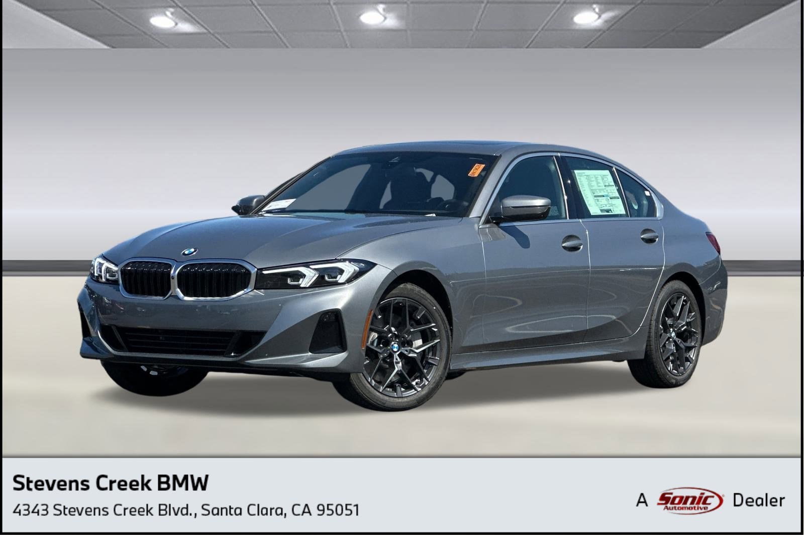 2025 BMW 3 Series 330i's photo