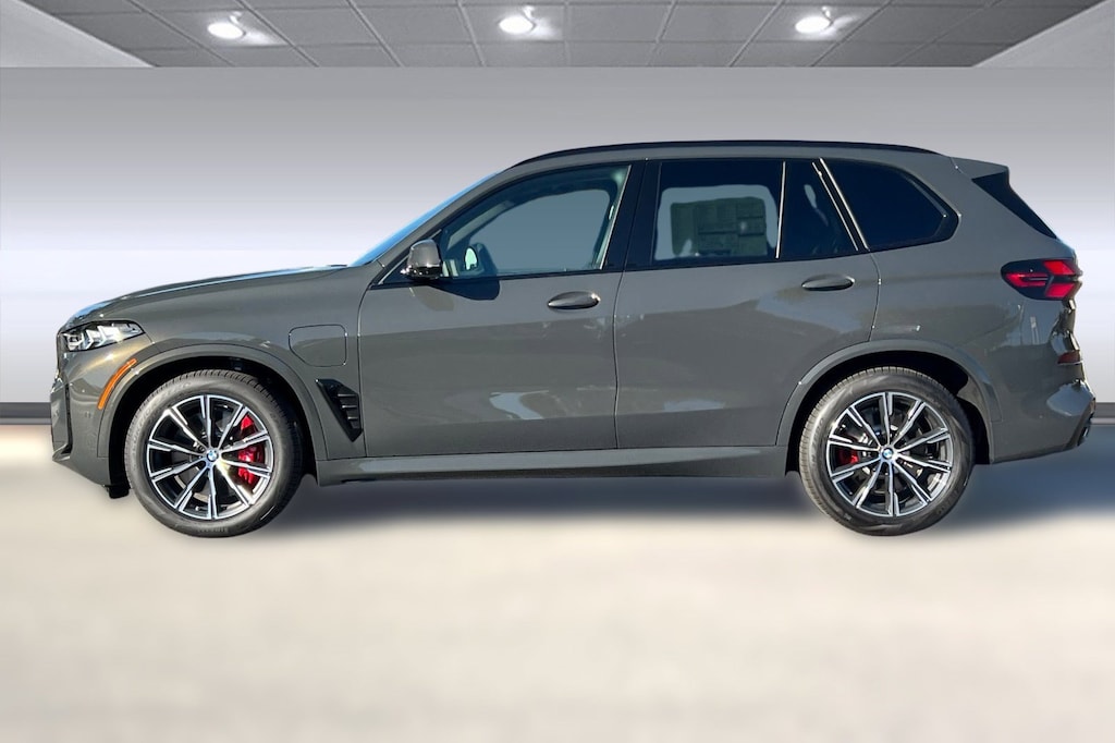 New 2026 BMW X5 PHEV xDrive50e SUV