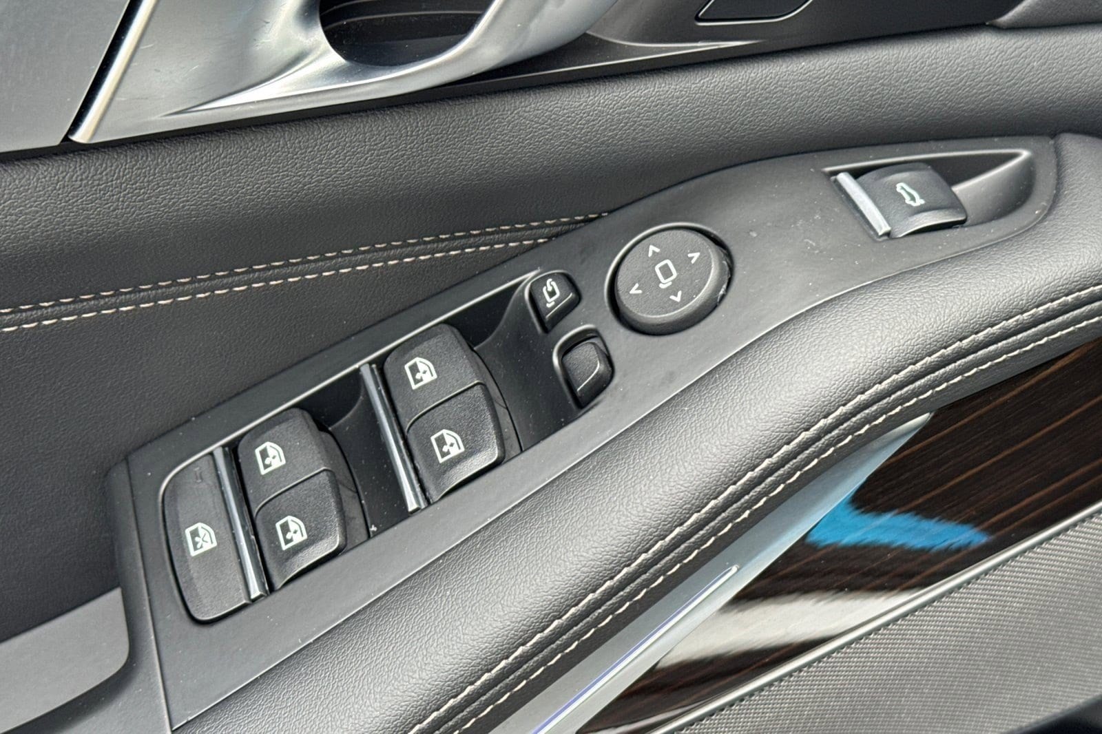 2025 BMW X5 40i - Photo 13