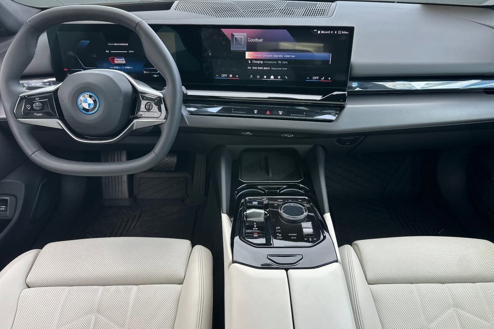 2025 BMW i5 40 - Photo 27
