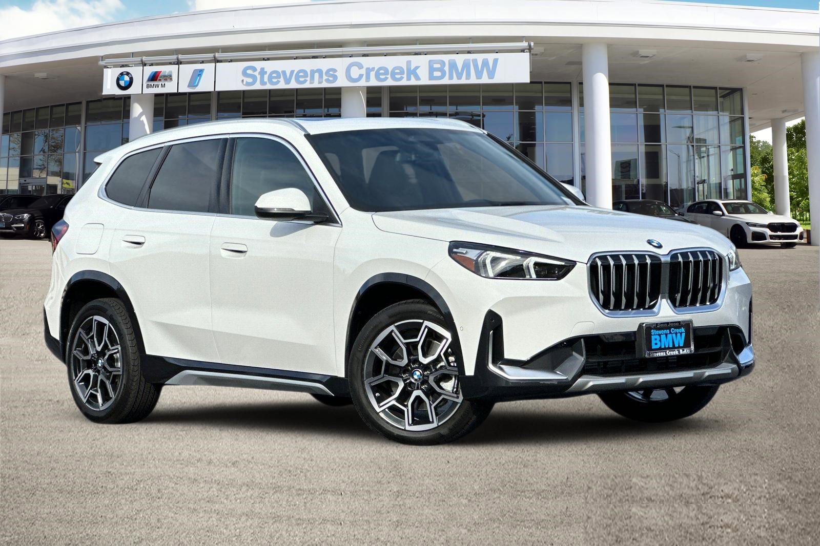 2025 Bmw X1 XDrive28i photo 2