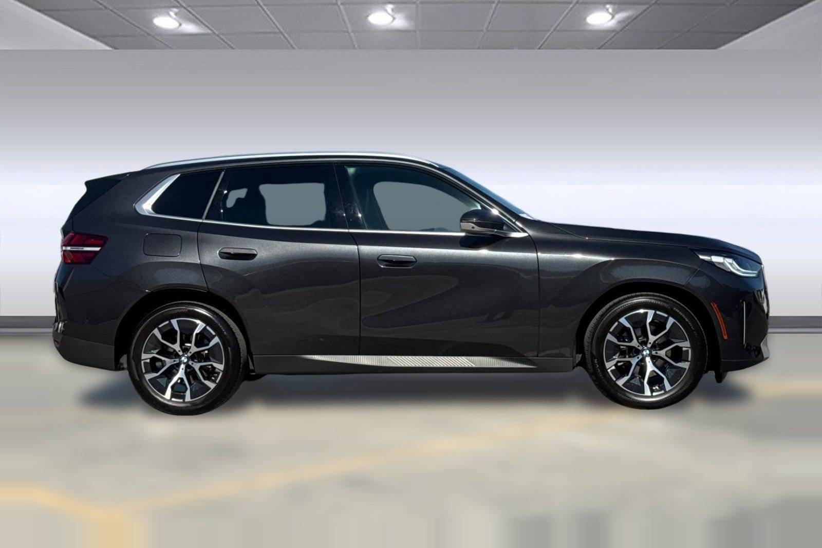 2025 BMW X3 30 xDrive photo 3