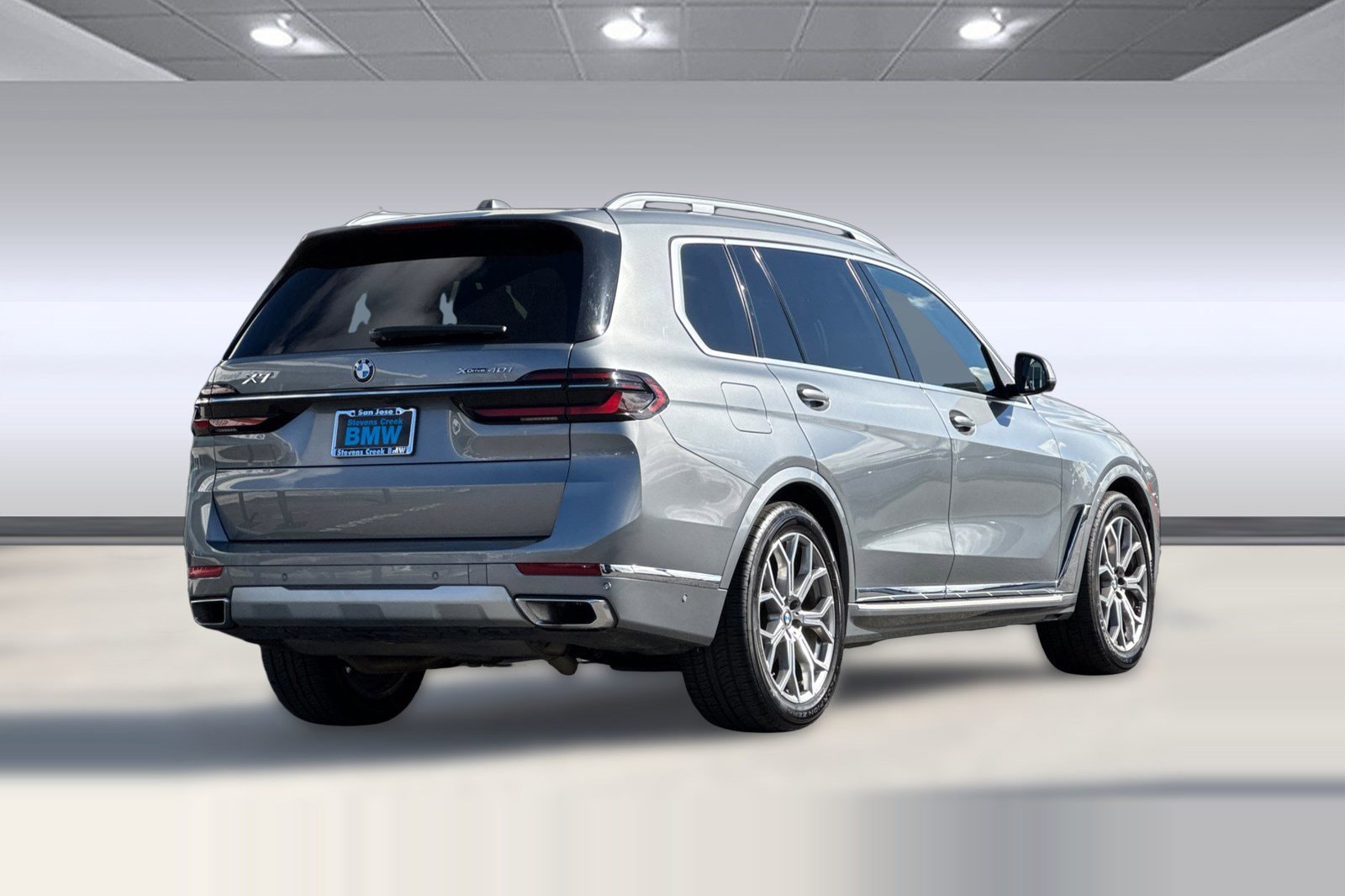 2024 BMW X7 xDrive40i photo 3