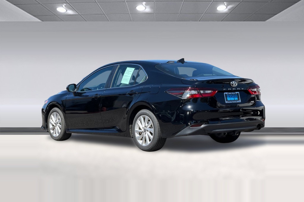 Used 2022 Toyota Camry LE Sedan