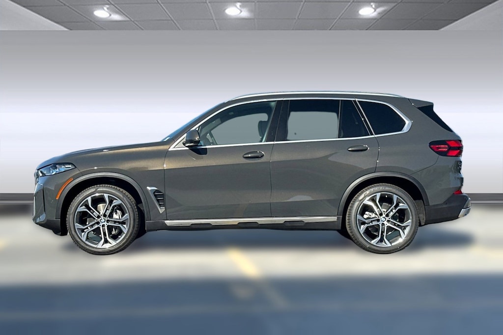 New 2026 BMW X5 xDrive40i SUV