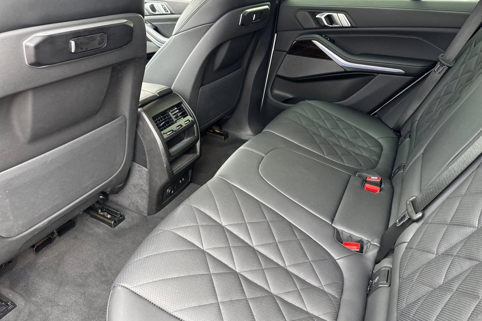 2025 BMW X5 40i - Photo 15