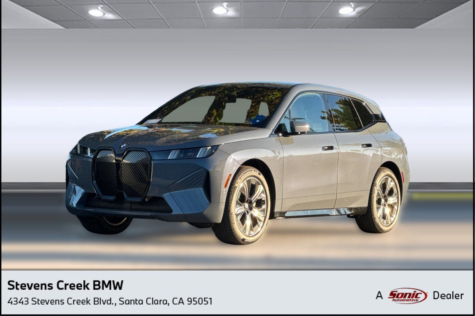 2026 BMW iX xDrive40's photo