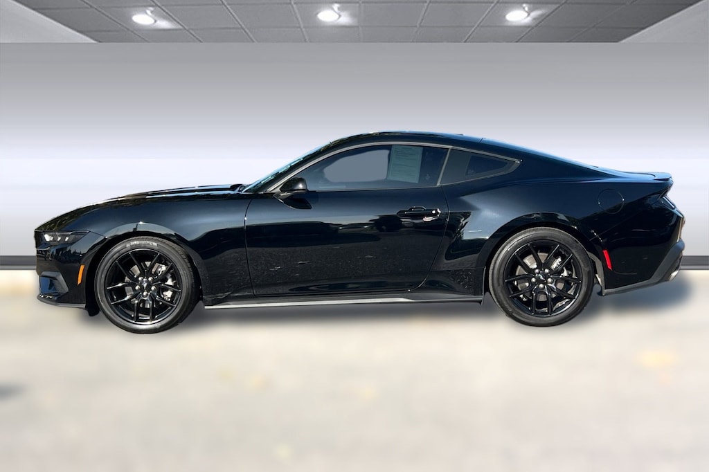 Used 2025 Ford Mustang Coupe