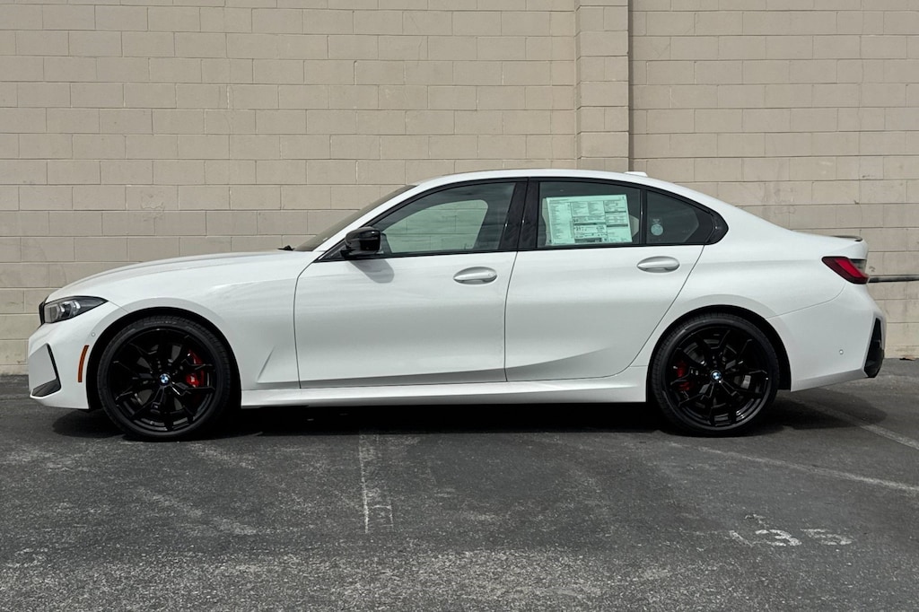 New 2026 BMW 330i Sedan