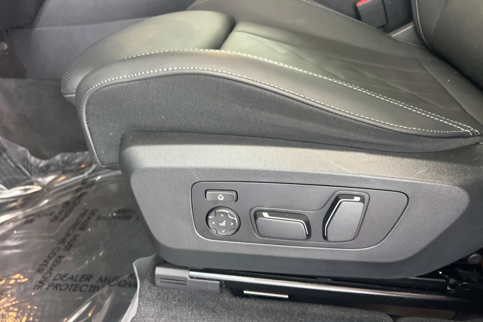 2025 BMW X3 30 - Photo 14