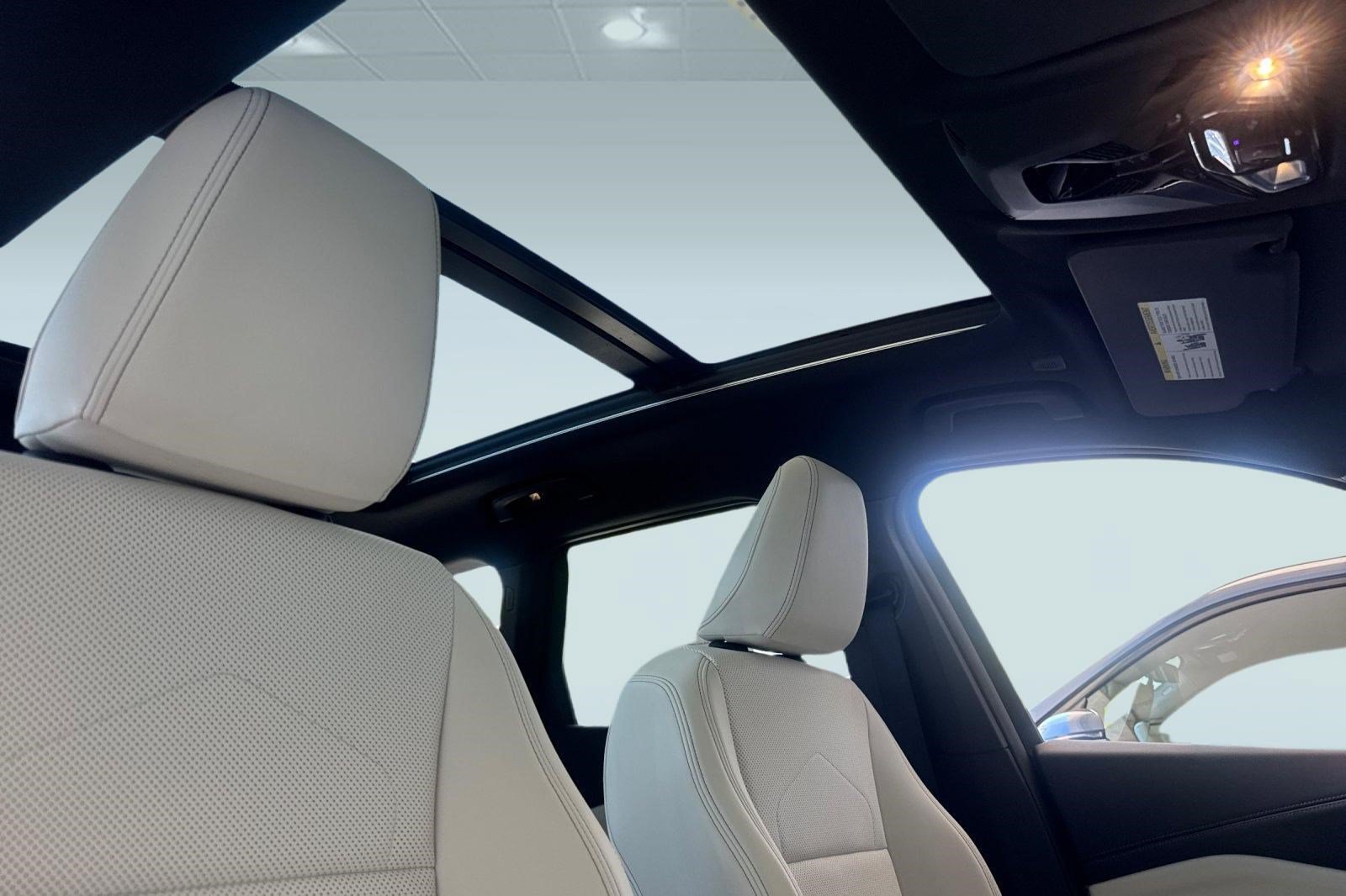 2026 BMW X1 28i - Photo 16
