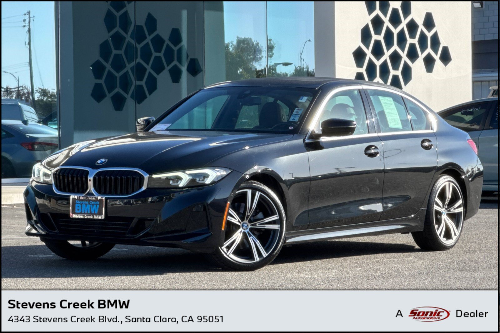  BMW 330i