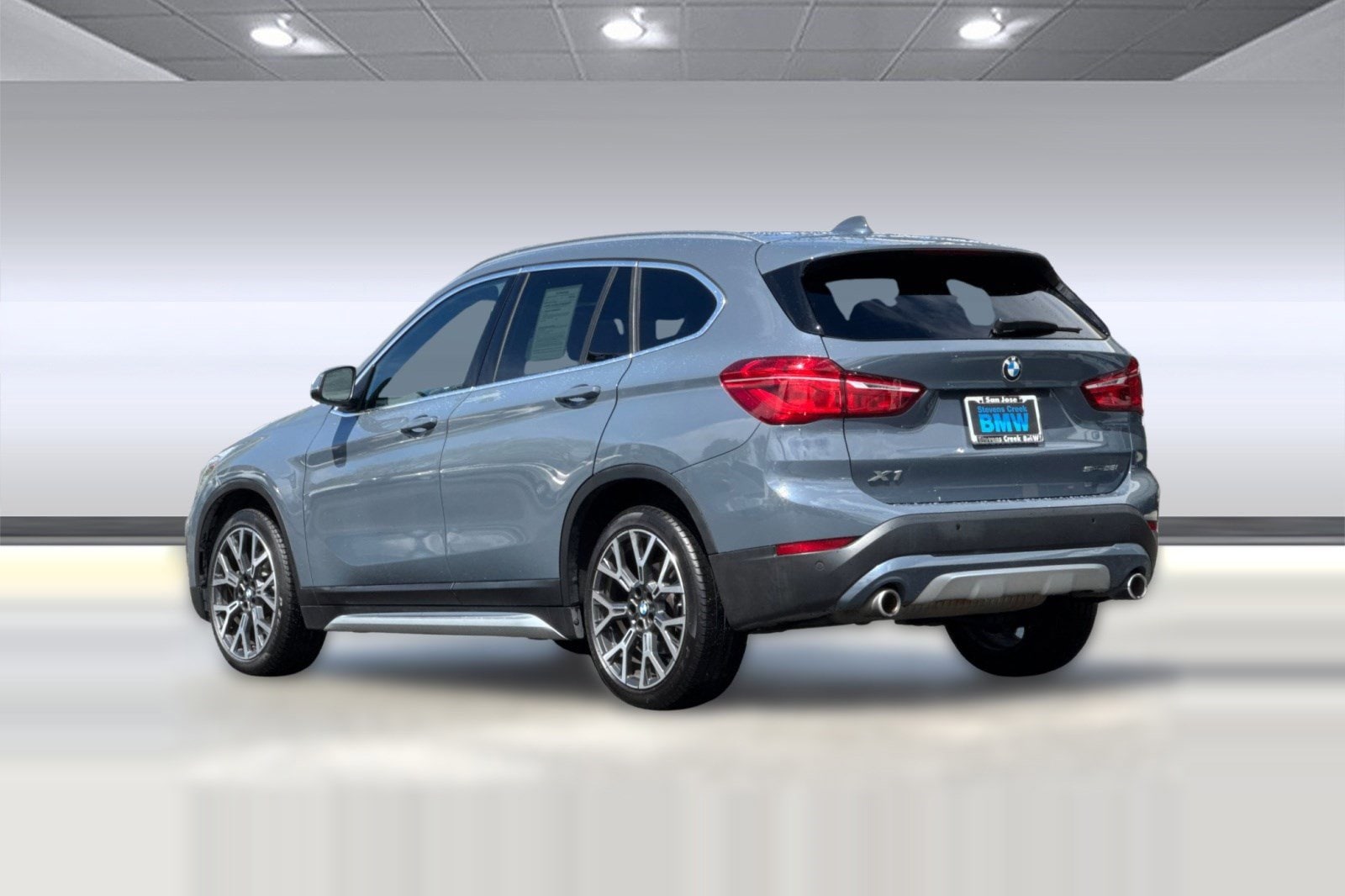 2021 BMW X1 sDrive28i photo 2