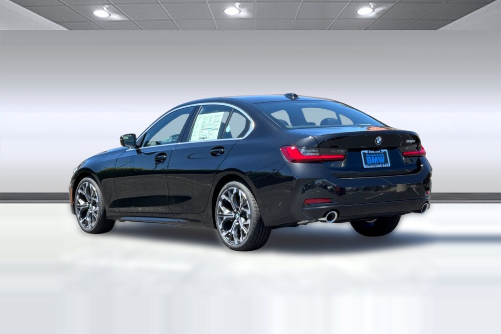 New 2026 BMW 330i Sedan