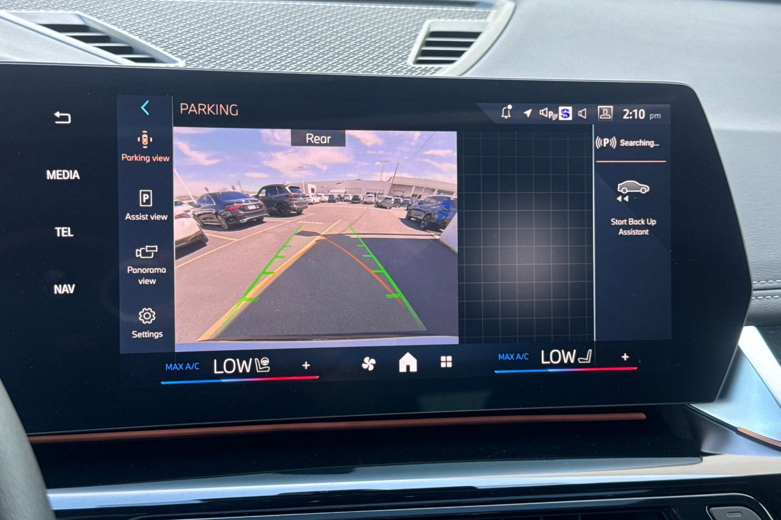 2025 BMW X1 28i - Photo 24