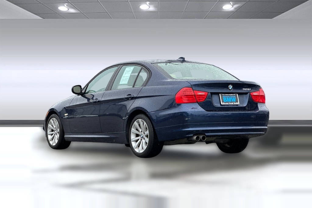 Used 2011 BMW 328i xDrive Sedan