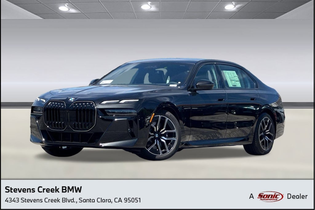 New 2025 BMW 740i Sedan