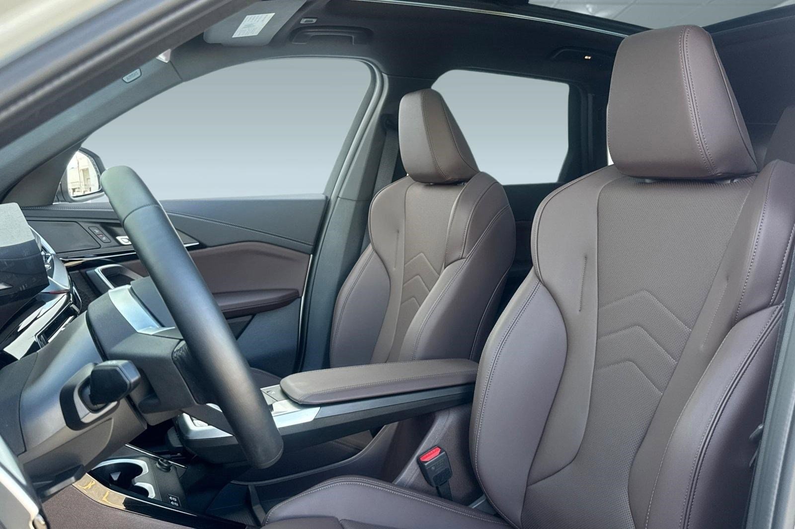 2025 BMW X1 28i - Photo 21