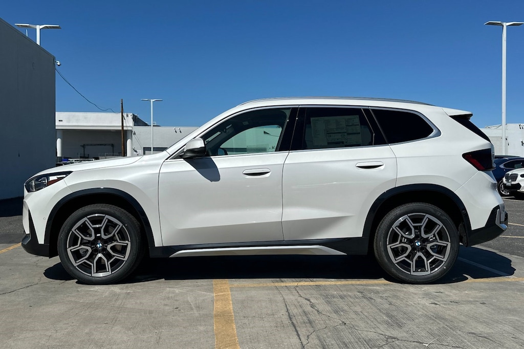 New 2026 BMW X1 xDrive28i SUV