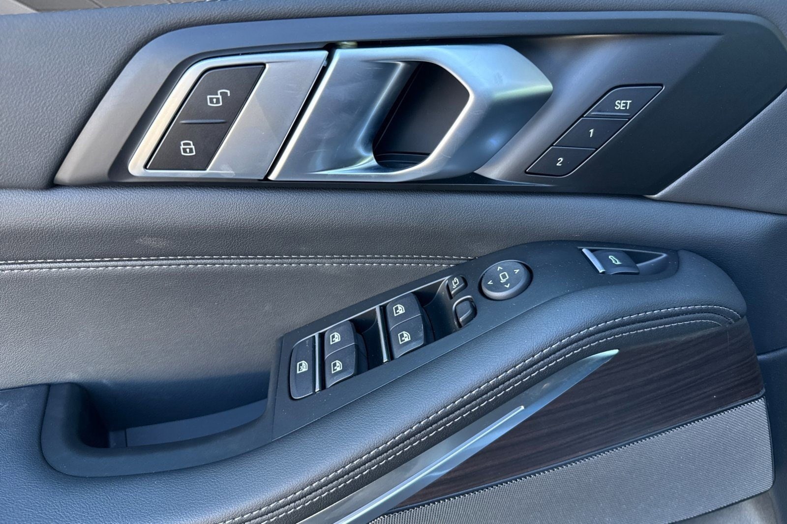 2026 BMW X5 50e - Photo 12