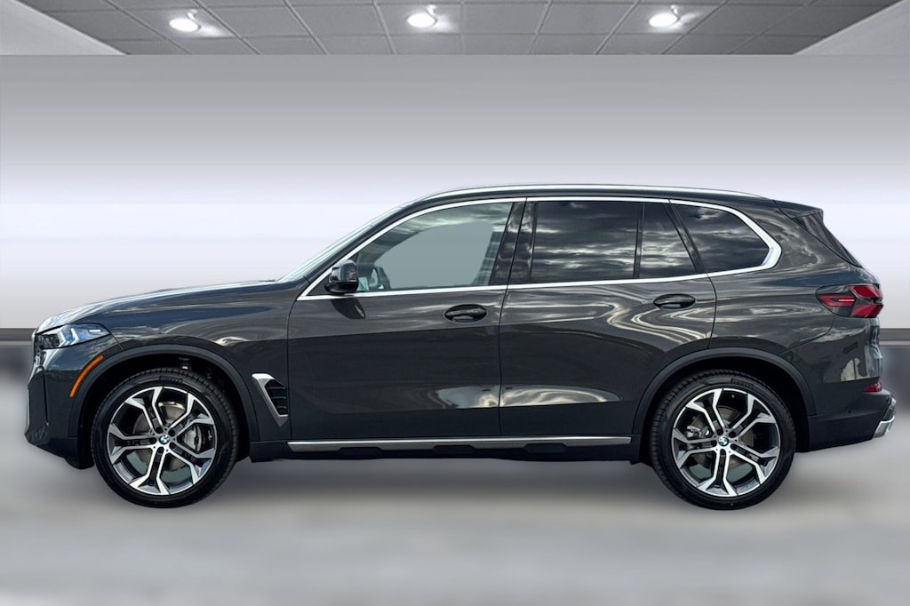 New 2026 BMW X5 xDrive40i SUV