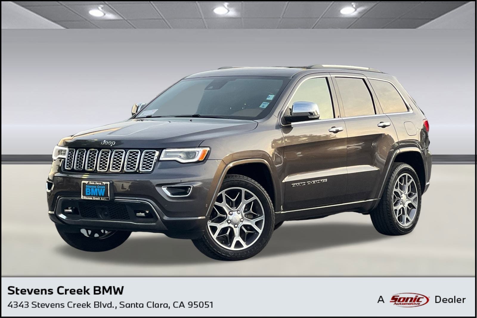 2020 Jeep Grand Cherokee Overland's photo