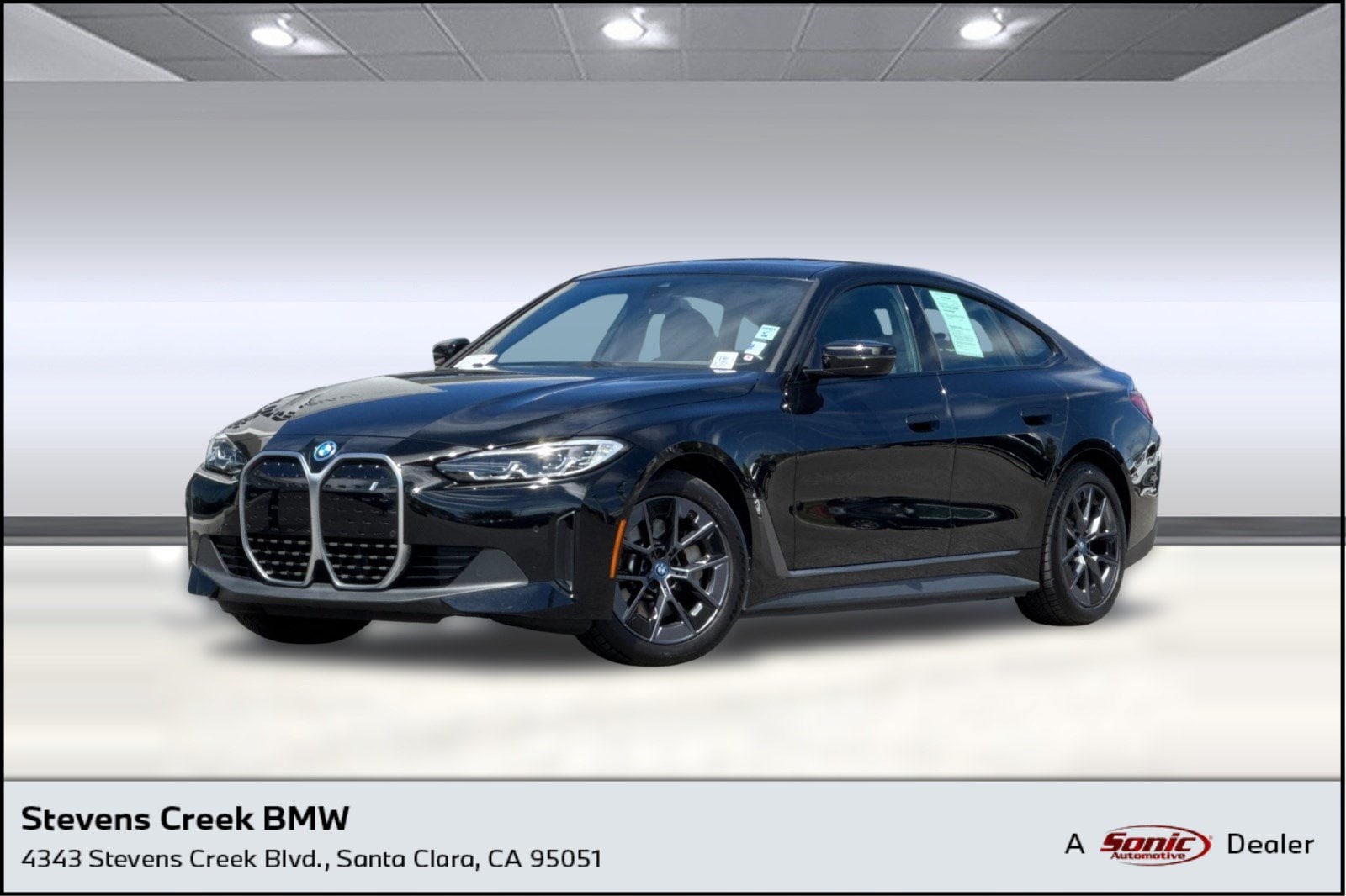 2023 BMW i4 eDrive35's photo