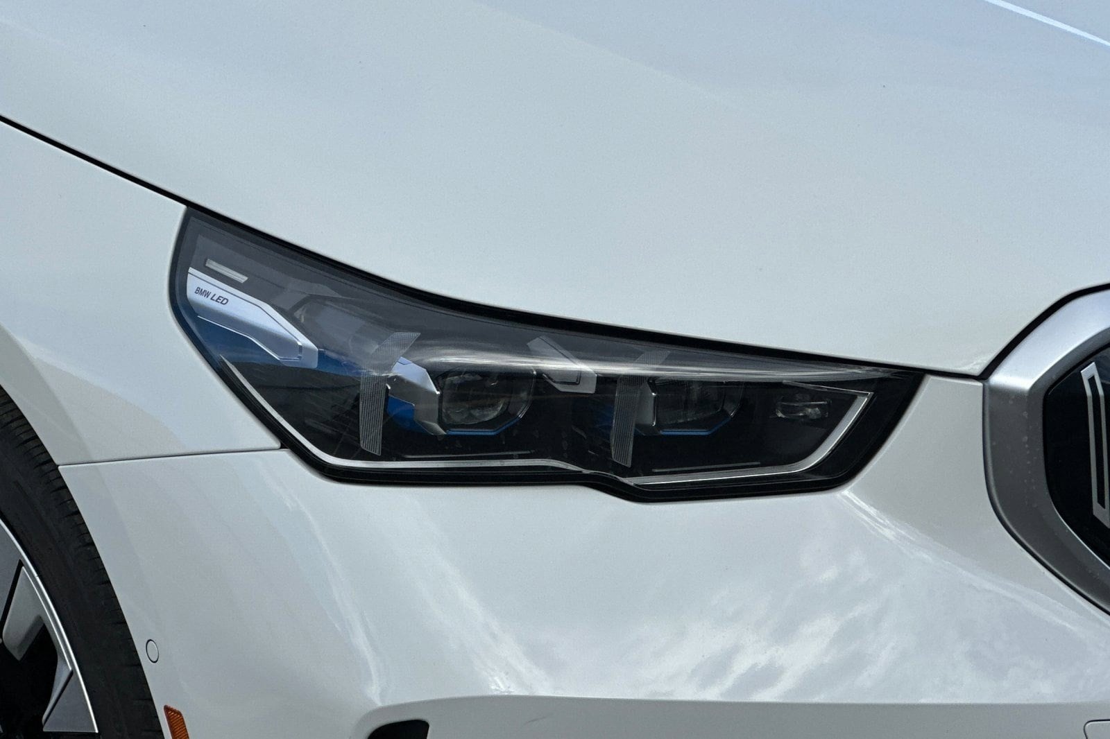 2025 BMW i5 40 - Photo 11