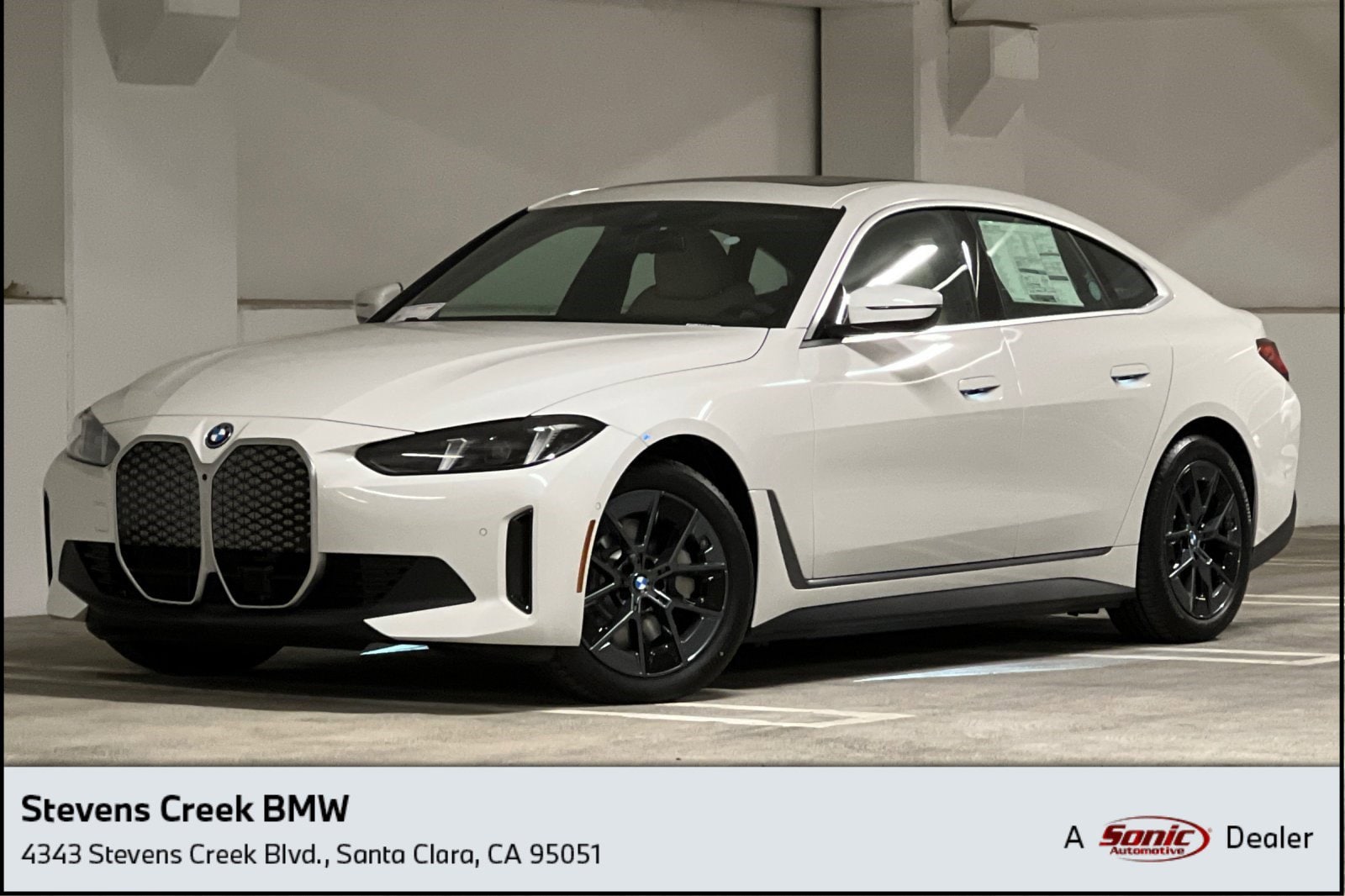 2025 BMW i4 40's photo