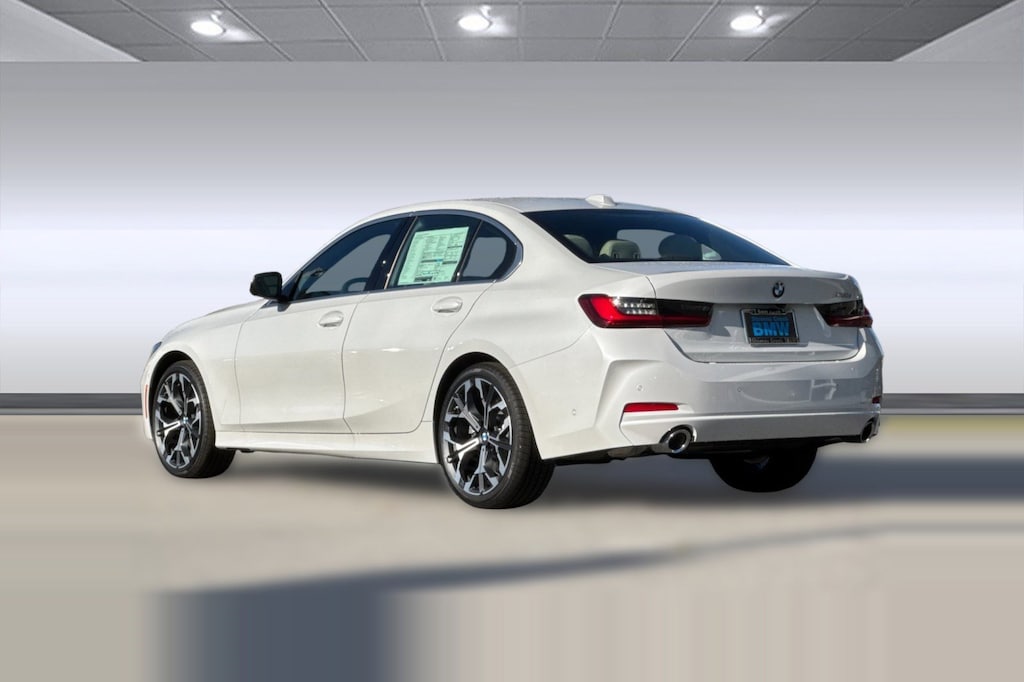 New 2026 BMW 330i NA Sedan