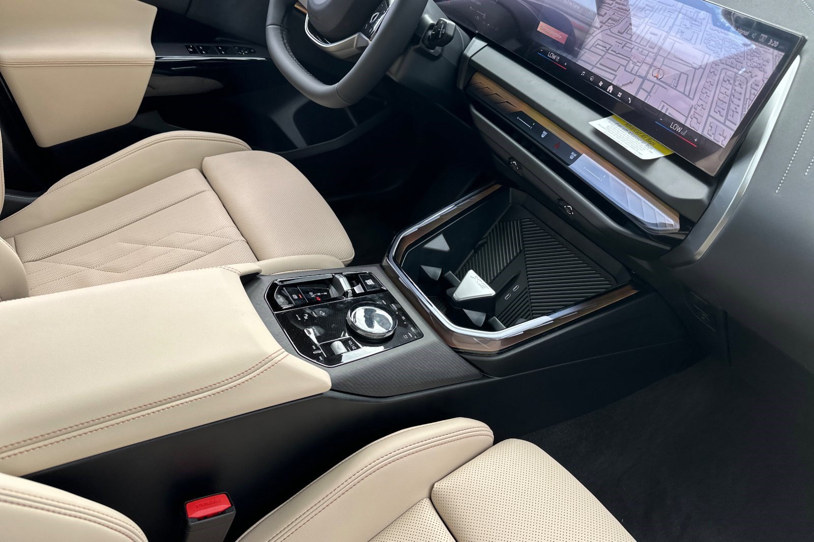 2026 BMW X3 30 - Photo 26