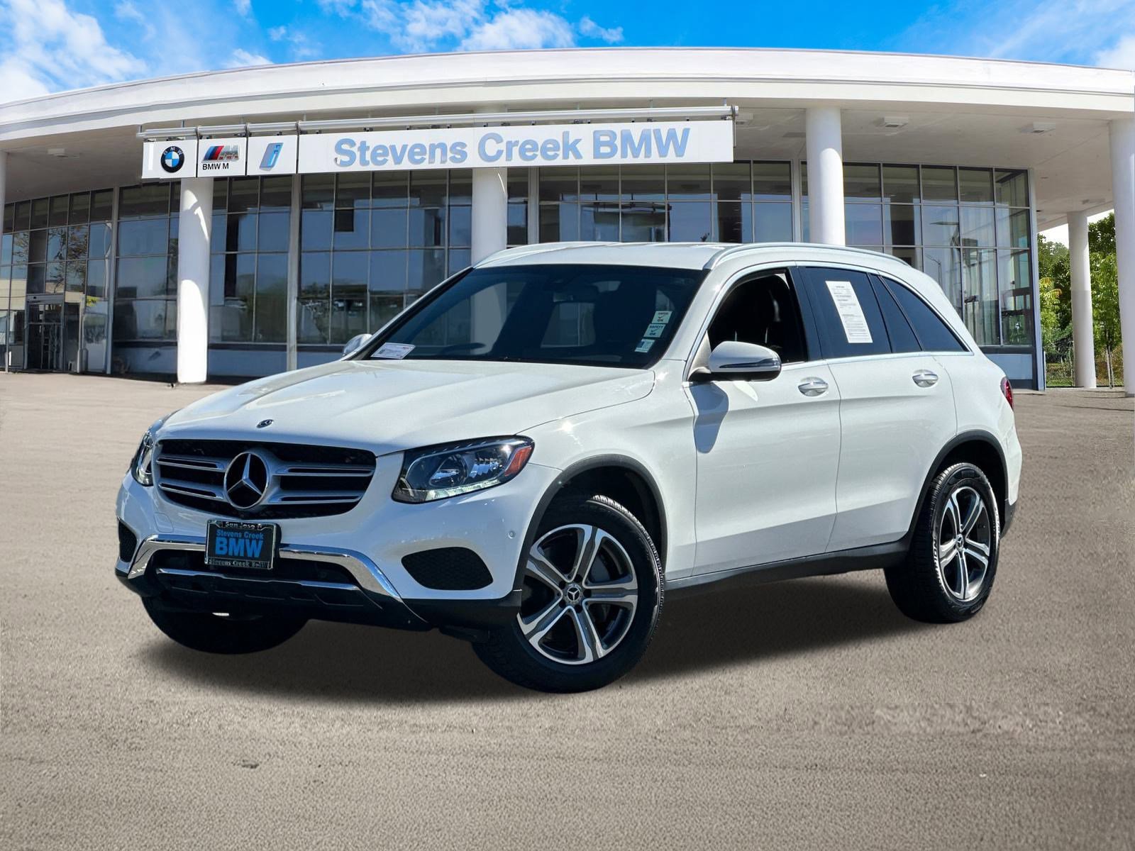 2019 Mercedes Benz GLC 300 4MATIC photo 3