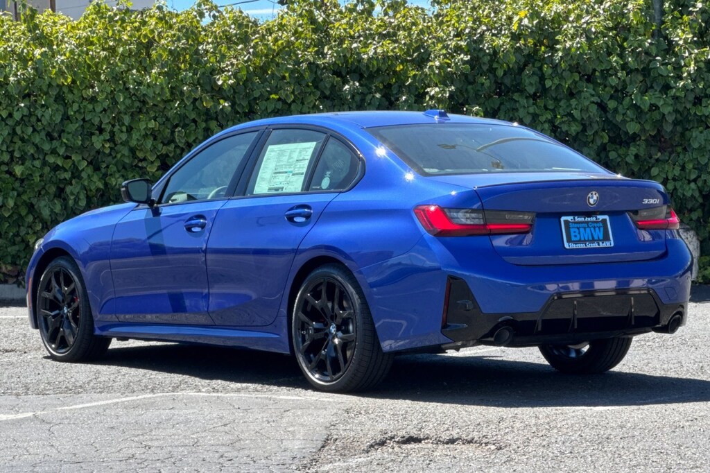 New 2026 BMW 330i Sedan