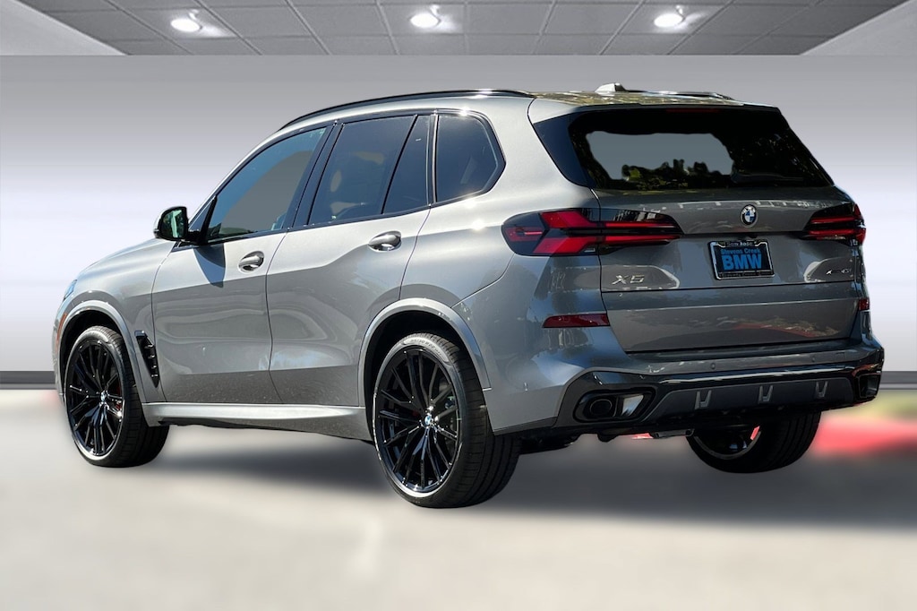 New 2026 BMW X5 xDrive40i SUV