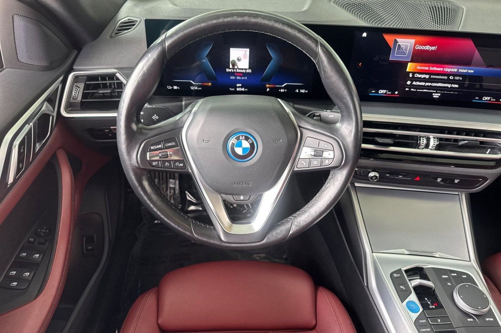 2023 BMW i4 35 - Photo 28