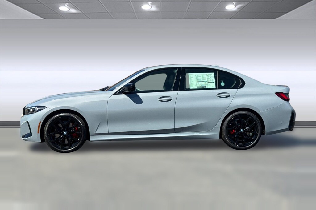 New 2026 BMW 330i Sedan
