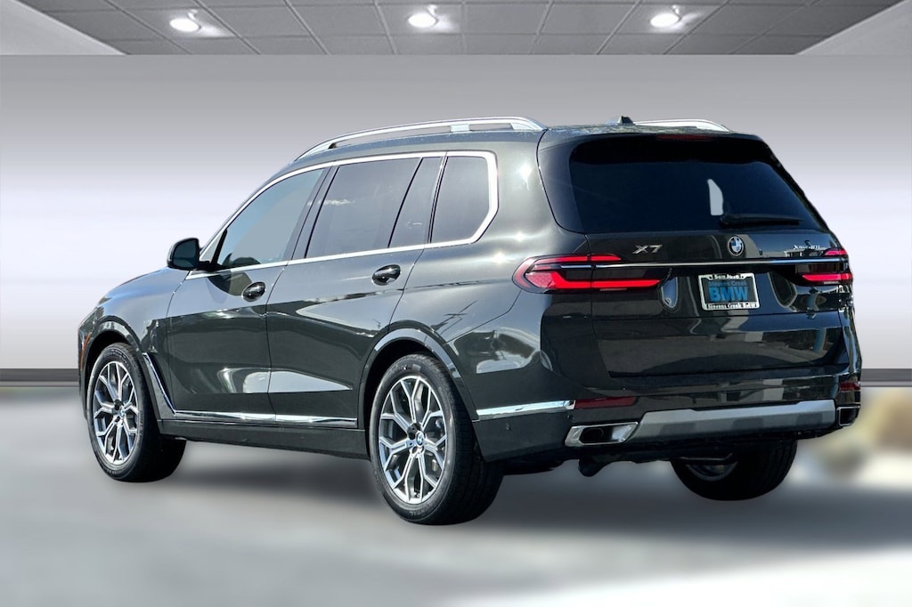 New 2026 BMW X7 xDrive40i SUV