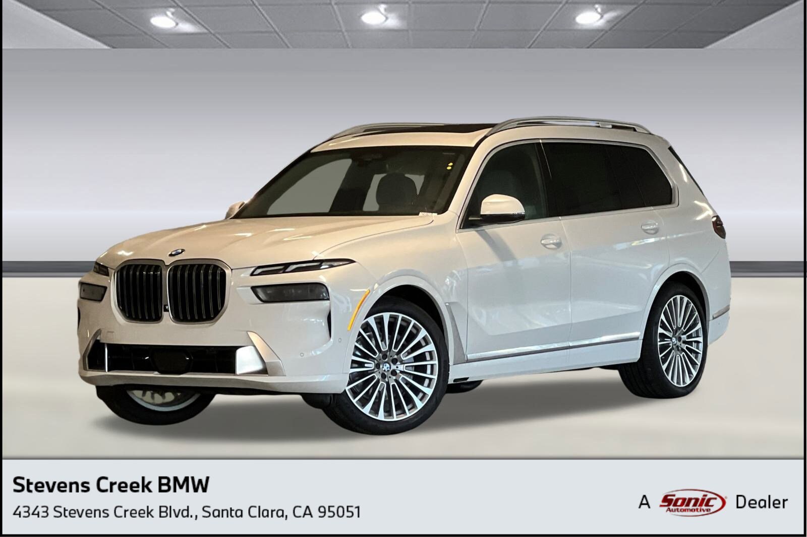 2026 BMW X7 40i's photo