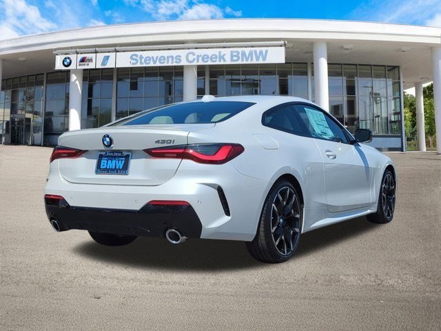 2025 BMW 4 Series 430i - Photo 9