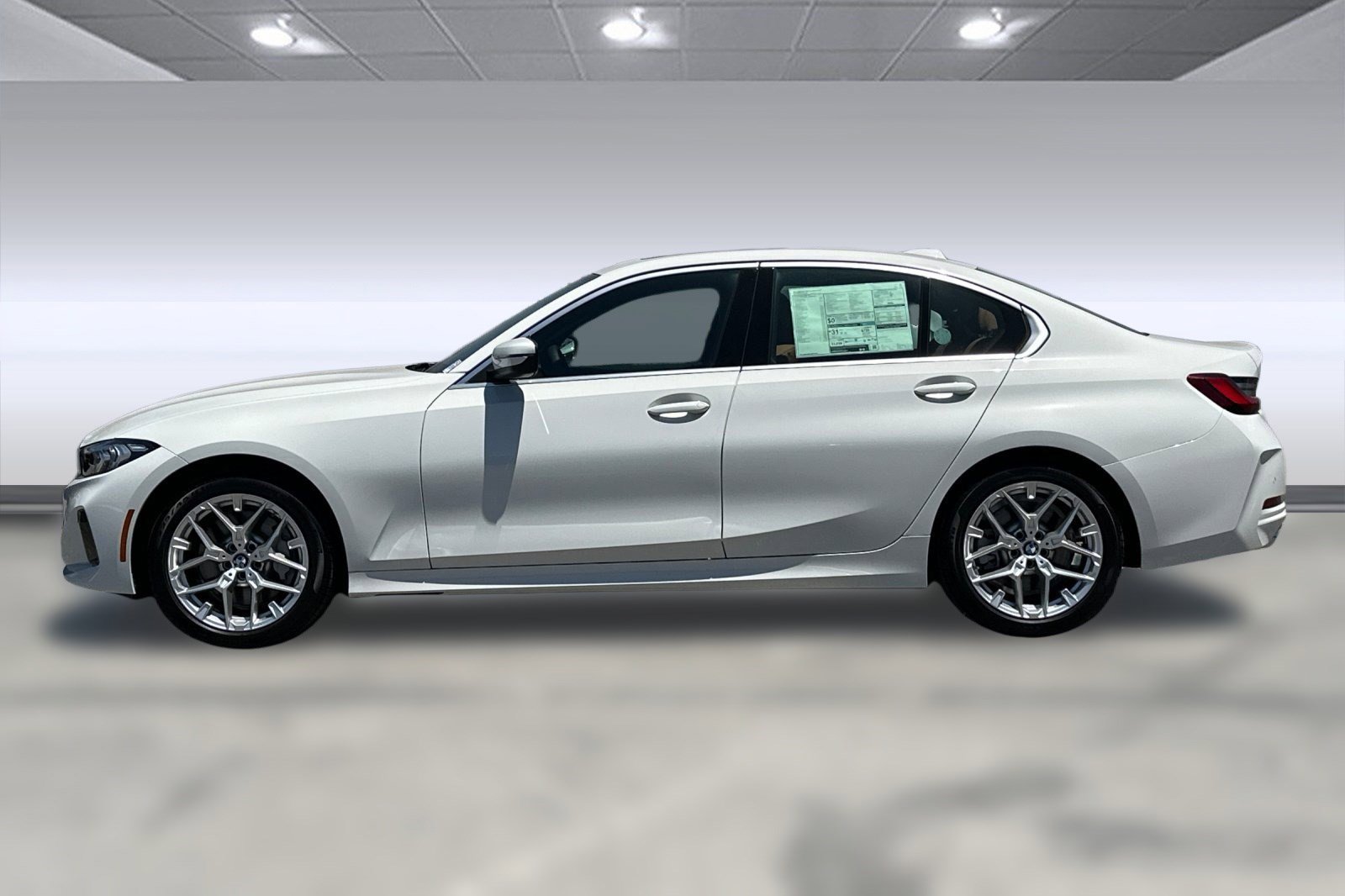 2025 Bmw 330i photo 2