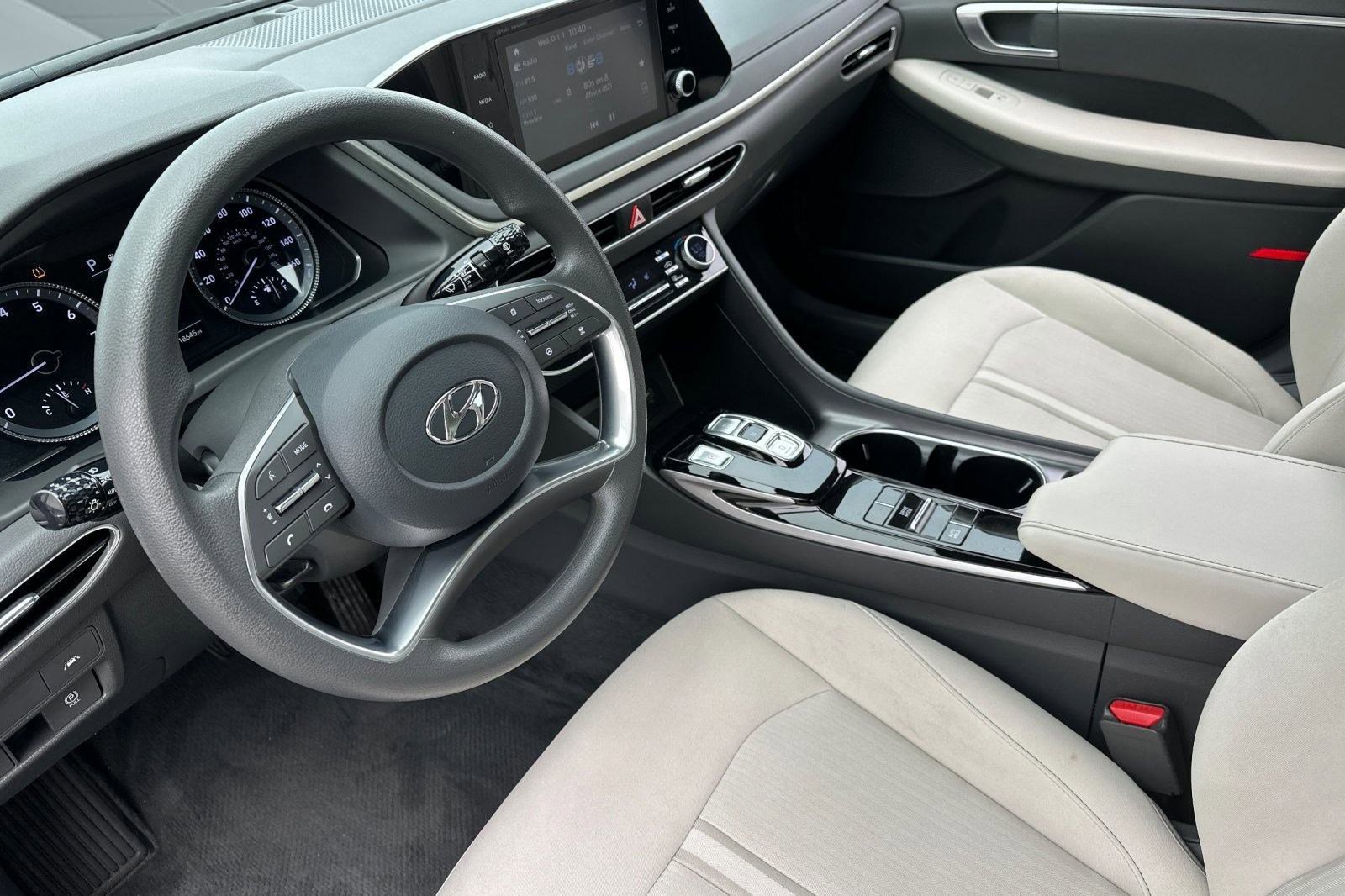 2022 Hyundai Sonata SEL photo 4