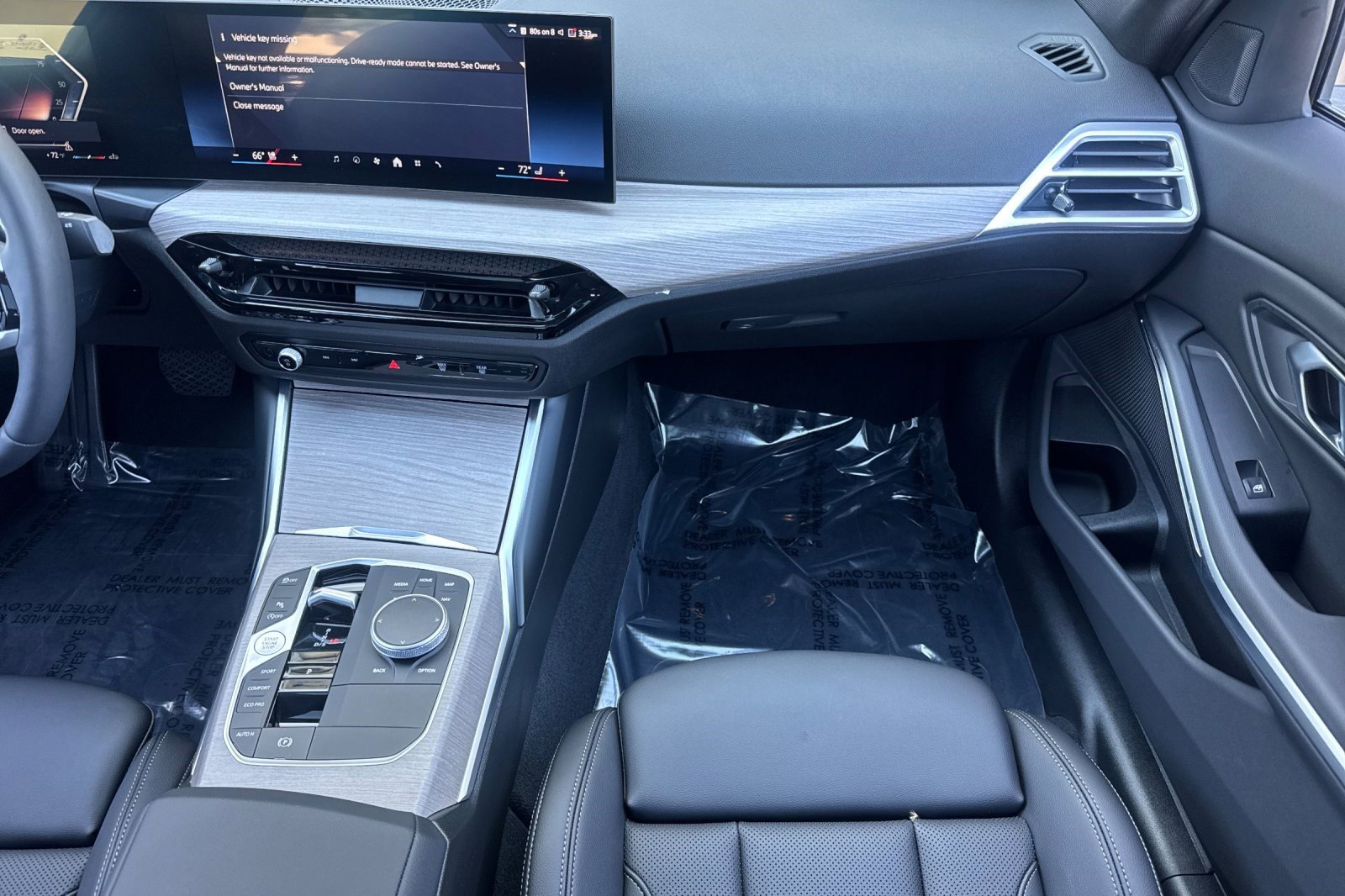 2025 BMW 3 Series 330i - Photo 29