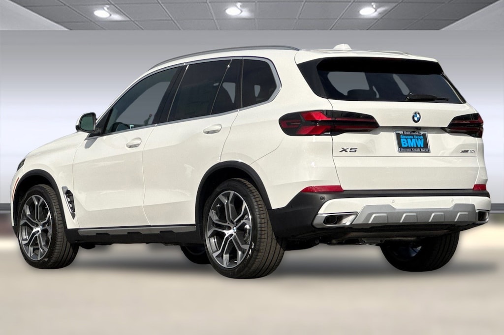 New 2026 BMW X5 xDrive40i SUV
