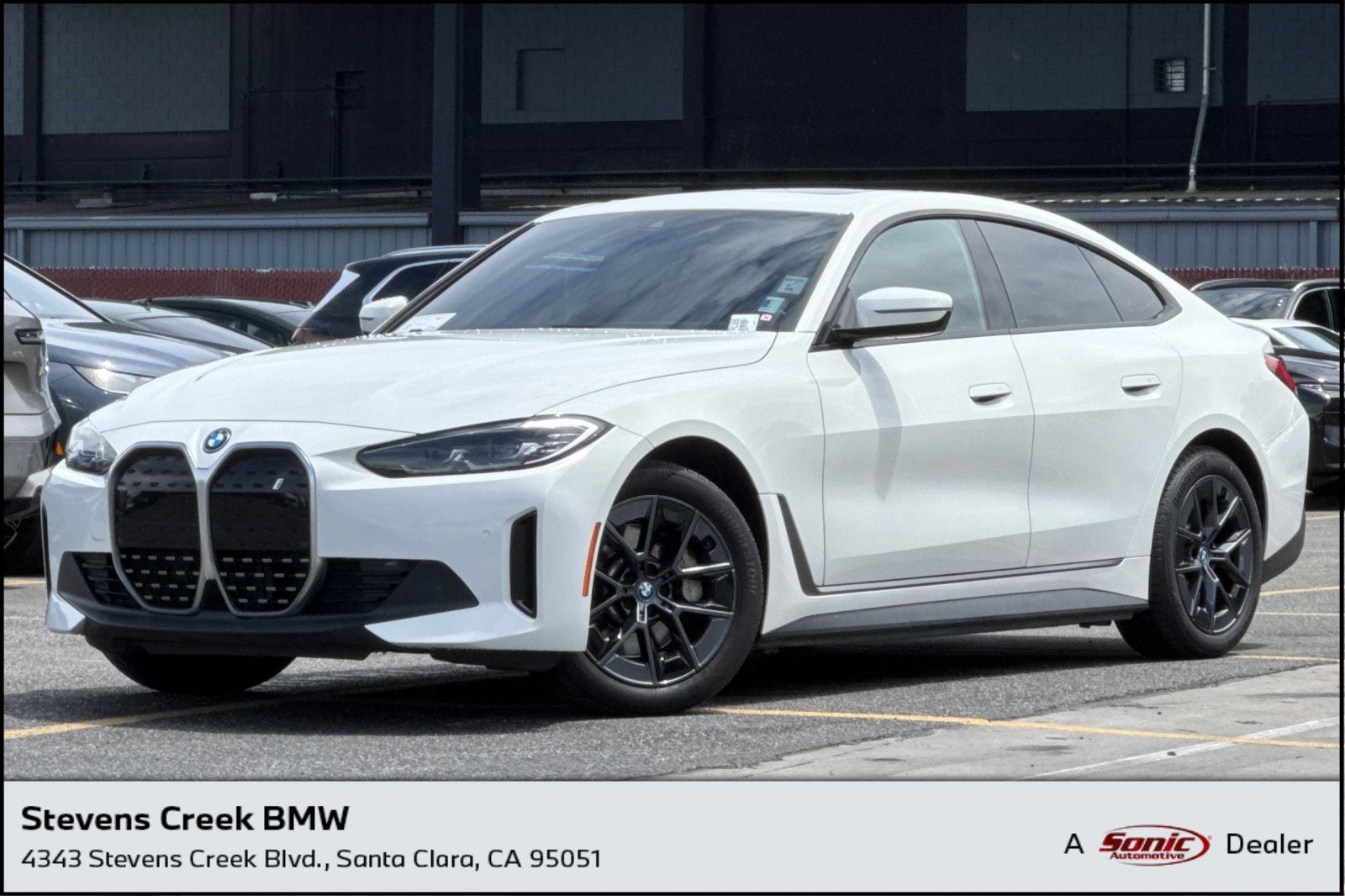 2023 BMW i4 eDrive35's photo